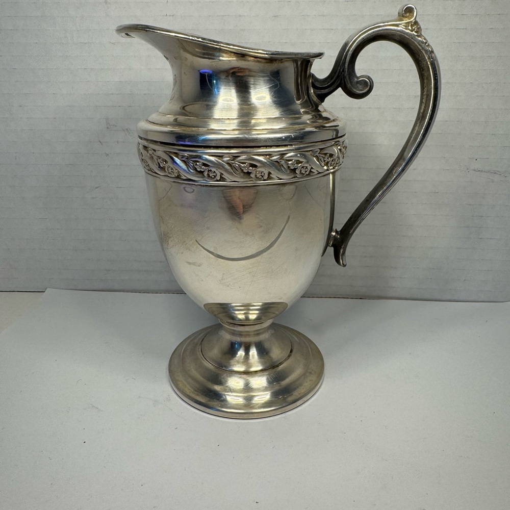 Wm Rogers & Sons Spring Flowers 2004 Silver Plate Creamer